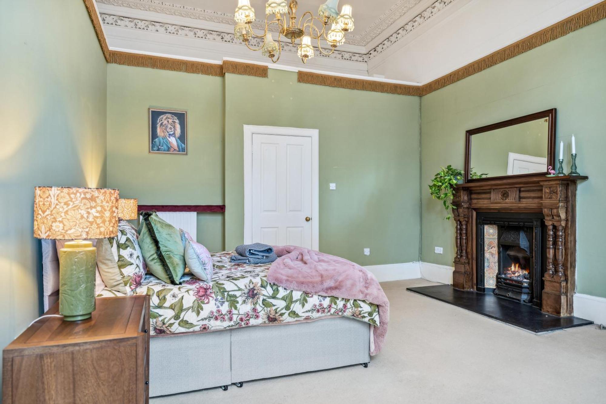 Grand 2 Bed West End Residence Glasgow Buitenkant foto